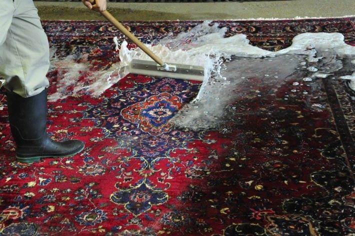 عوامل موثر بر قیمت قالیشویی ویژه مشهد